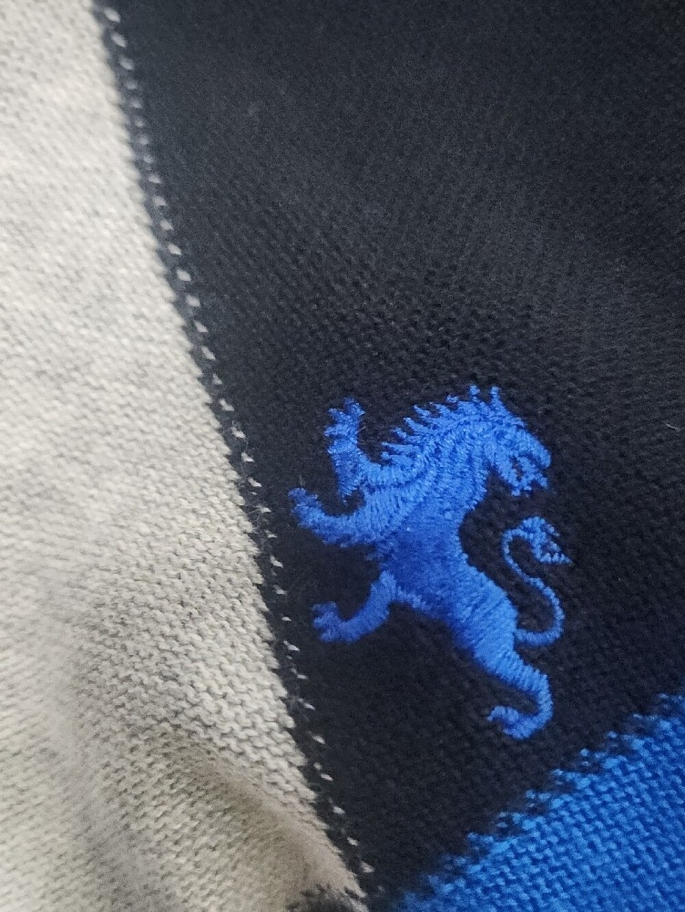 Express Sweater - Picture 6 of 6